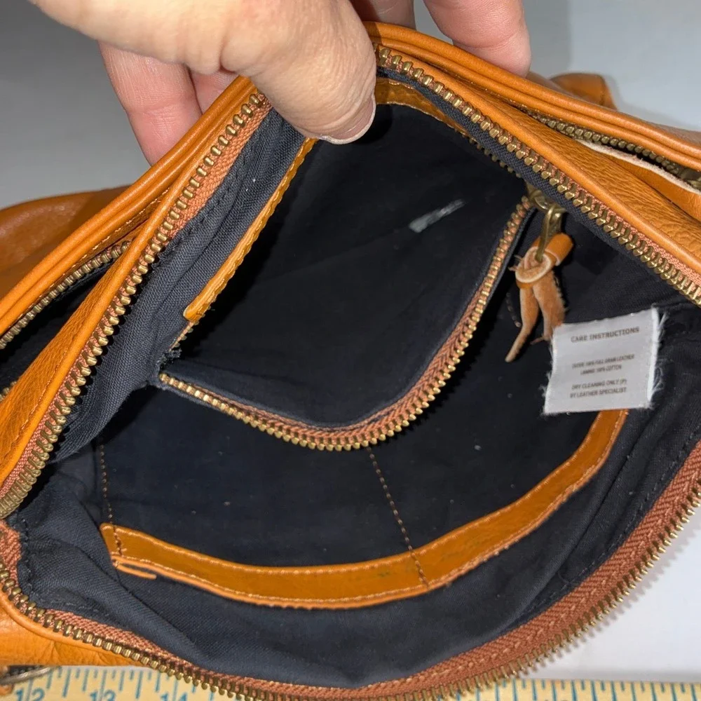 Wanderers Tan Leather Crossbody Bag - OS - Full Grain Travel Boho Classic